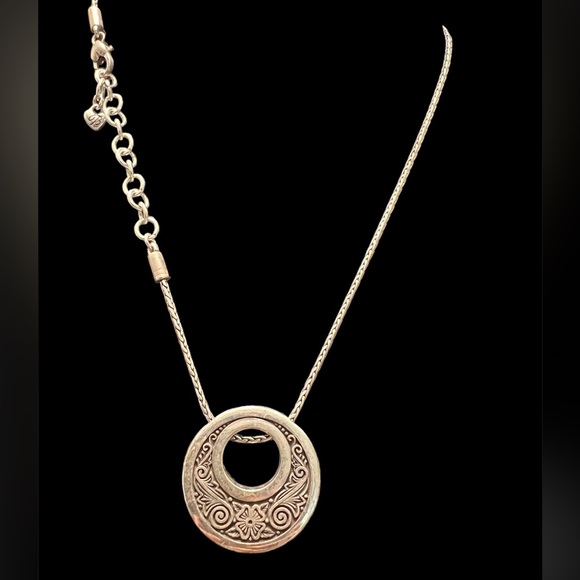 Brighton - Picture 1 of 2